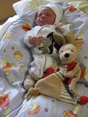 Elias Leon 02